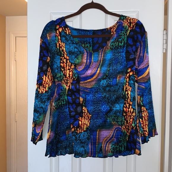 Amazon Essentials blouse - Picture 2 of 3